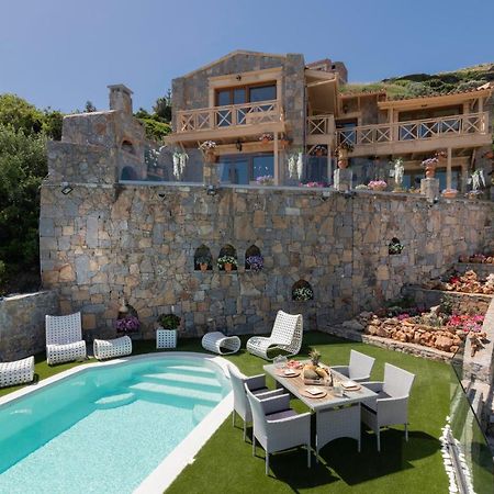 Felini Palace Ajía Pelajía Kültér fotó